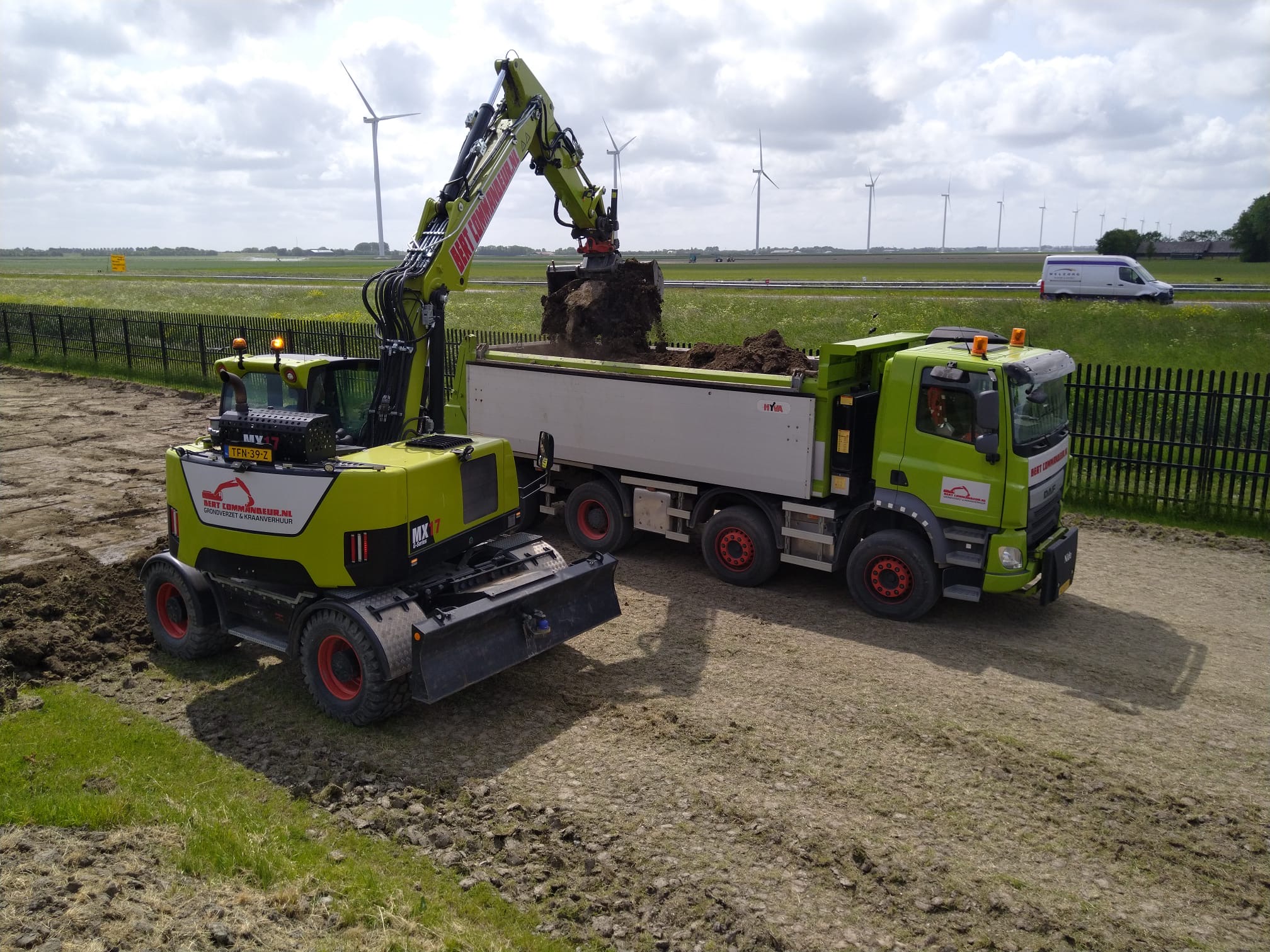 62266785-eaa5-4b61-b1f8-46c7033fa101