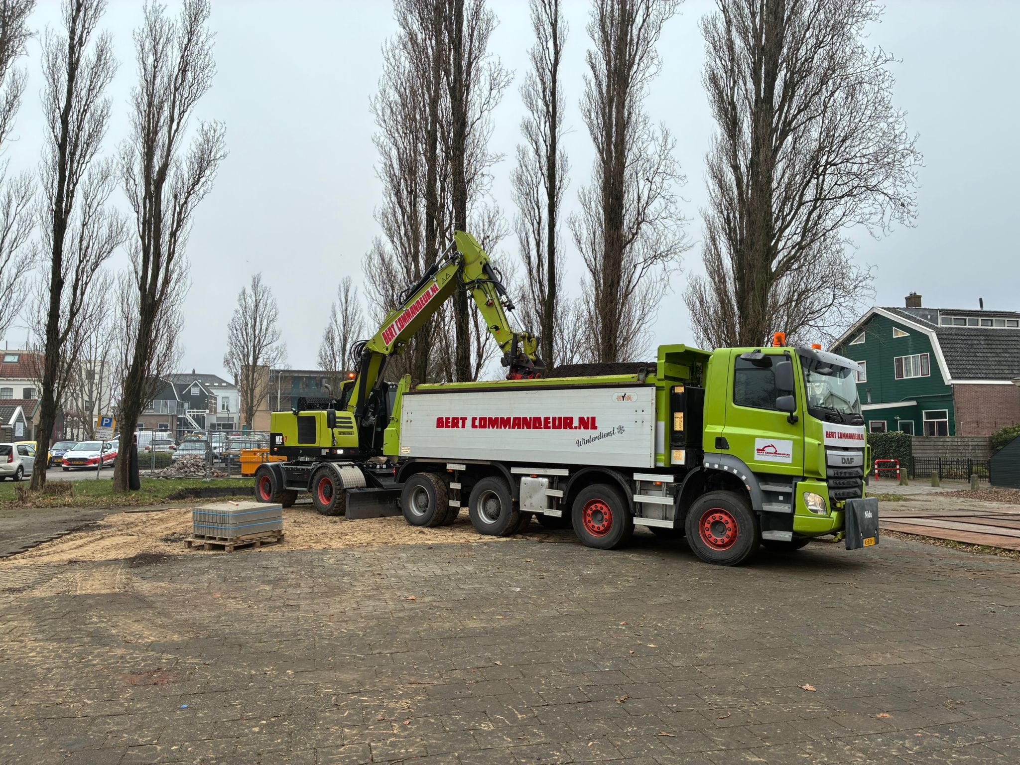 a9576746-8235-4099-bdc8-1381f9c44fd3